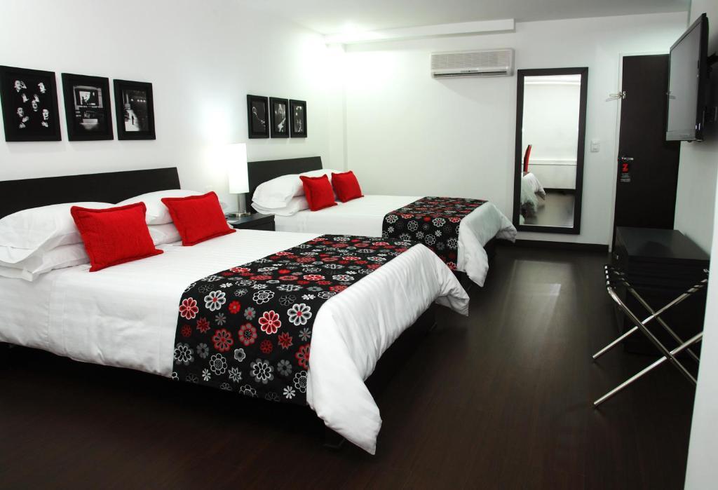 Hotel Zuldemayda Армения Стая снимка
